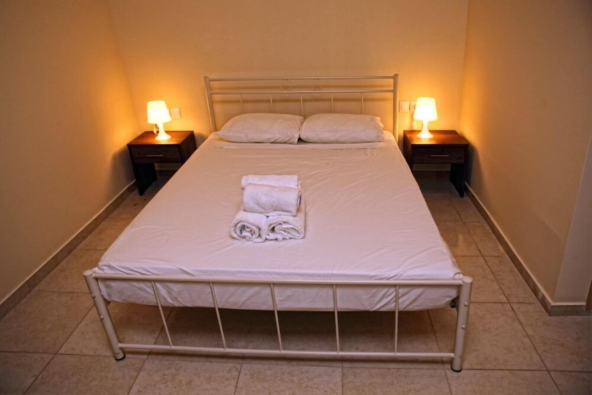 Niriides Beach Hotel 罗希姆诺 客房 照片
